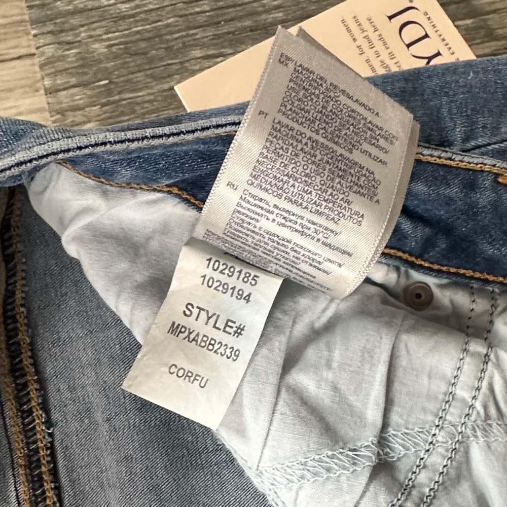 NYDJ NWT Barbara Bootcut denim‎ blue Jeans women’s size 14 - Picture 8 of 13